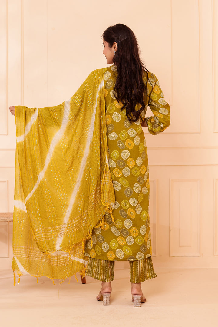 Mehndi Green Straight Cut Rayon Kurta Set with Mirror work.