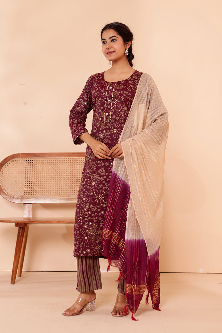 Purple Floral Printed Straight Cut Rayon Kurta Set.