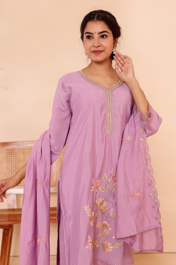 Lilac Roman Silk Straight Cut Kurta Set with Floral Embroidery.