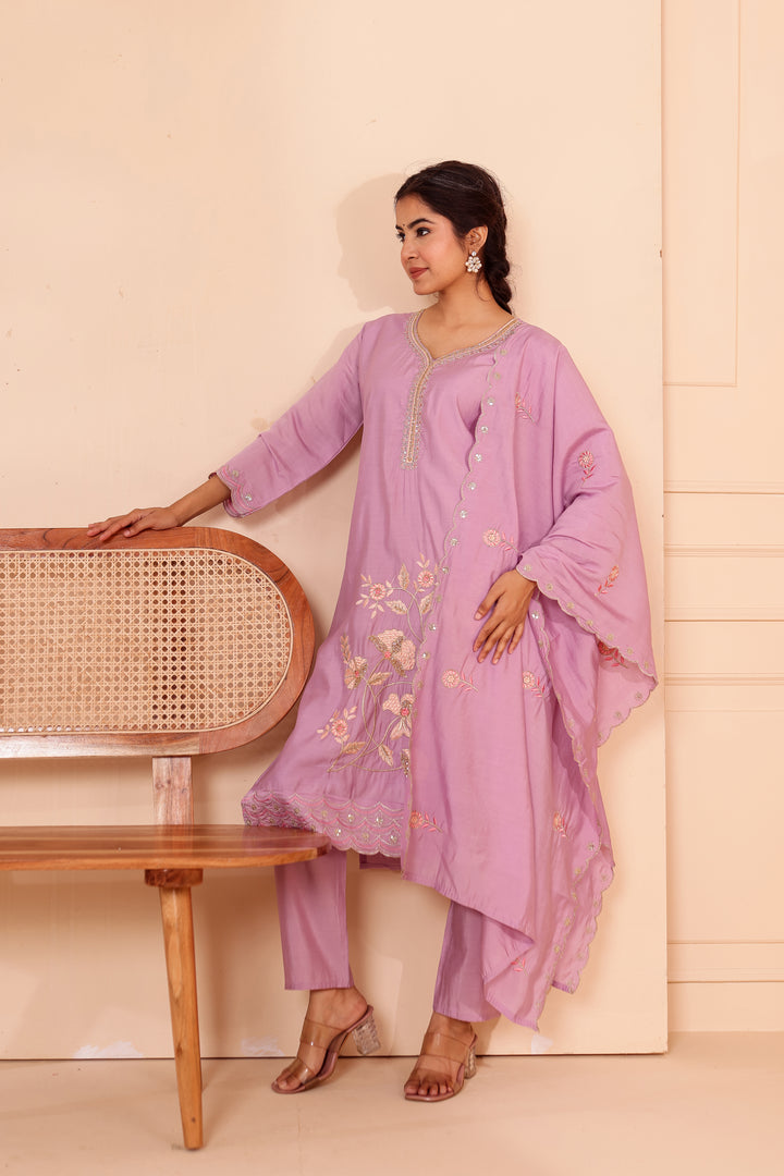 Lilac Roman Silk Straight Cut Kurta Set with Floral Embroidery.
