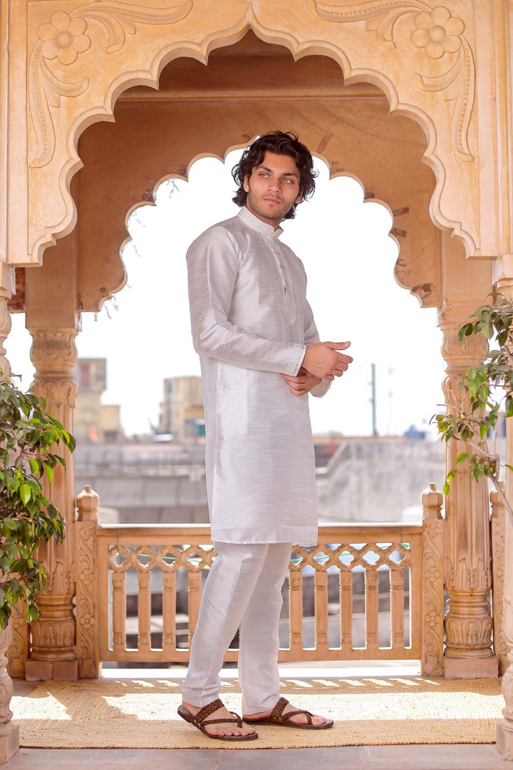 White Dupion Silk Kurt Suit.